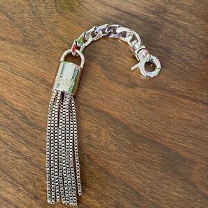 Dune  London  fob